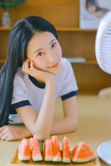 如何与大两岁的继子们相处小说